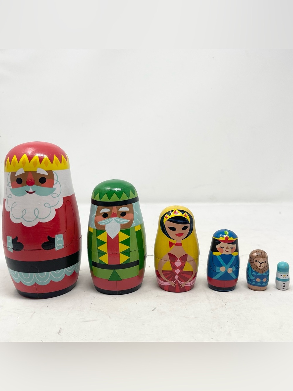 Target Christmas Nesting Doll Holiday 6 Piece Set Santa Nutcracker Snowman